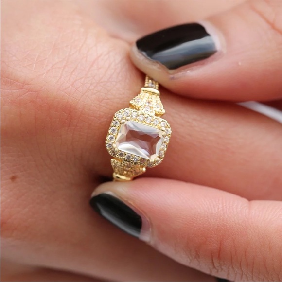 New Yellow Gold Plated Square shape Diamond Ring - Picture 5 of 5